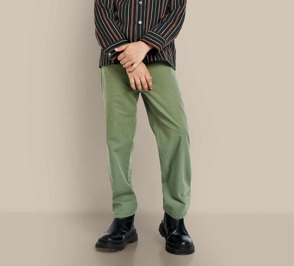 Embracing Comfort and Sustainability: A Deep Dive into the Latest Trends in Boys' Trousers - The Tribe Kids