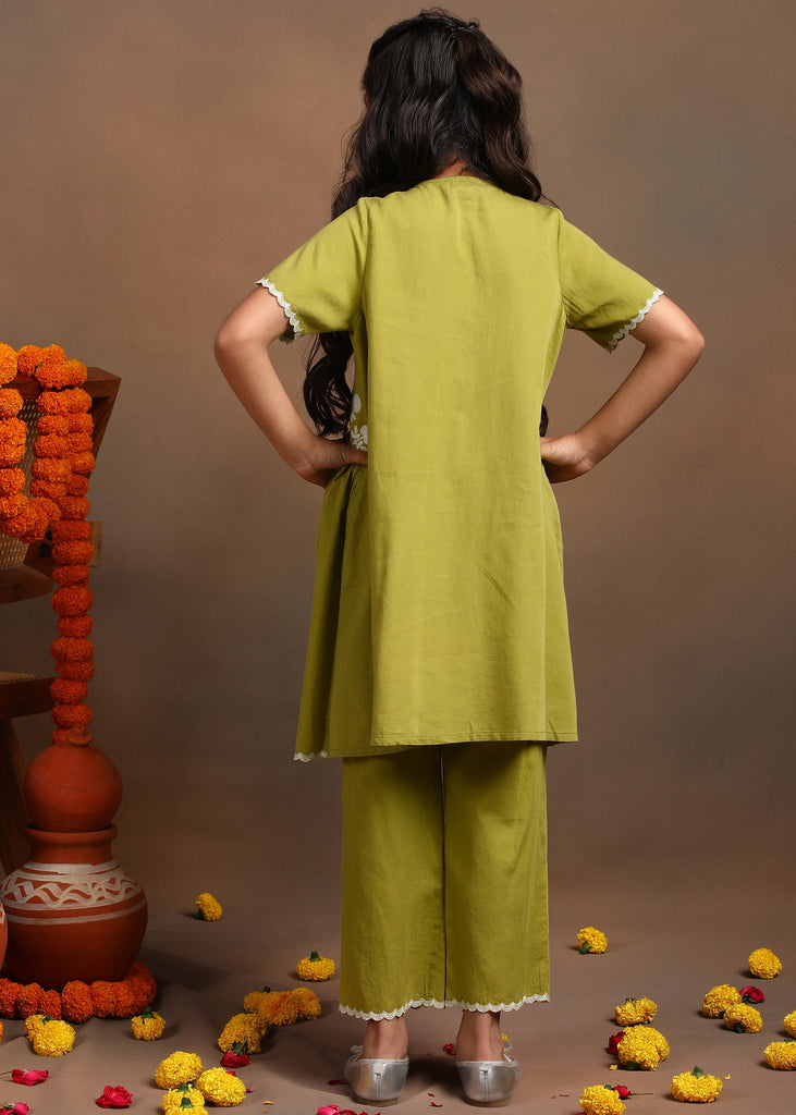 Pansy Green Embroidered Kurta With Pant Ethnic Set Set The Tribe Kids