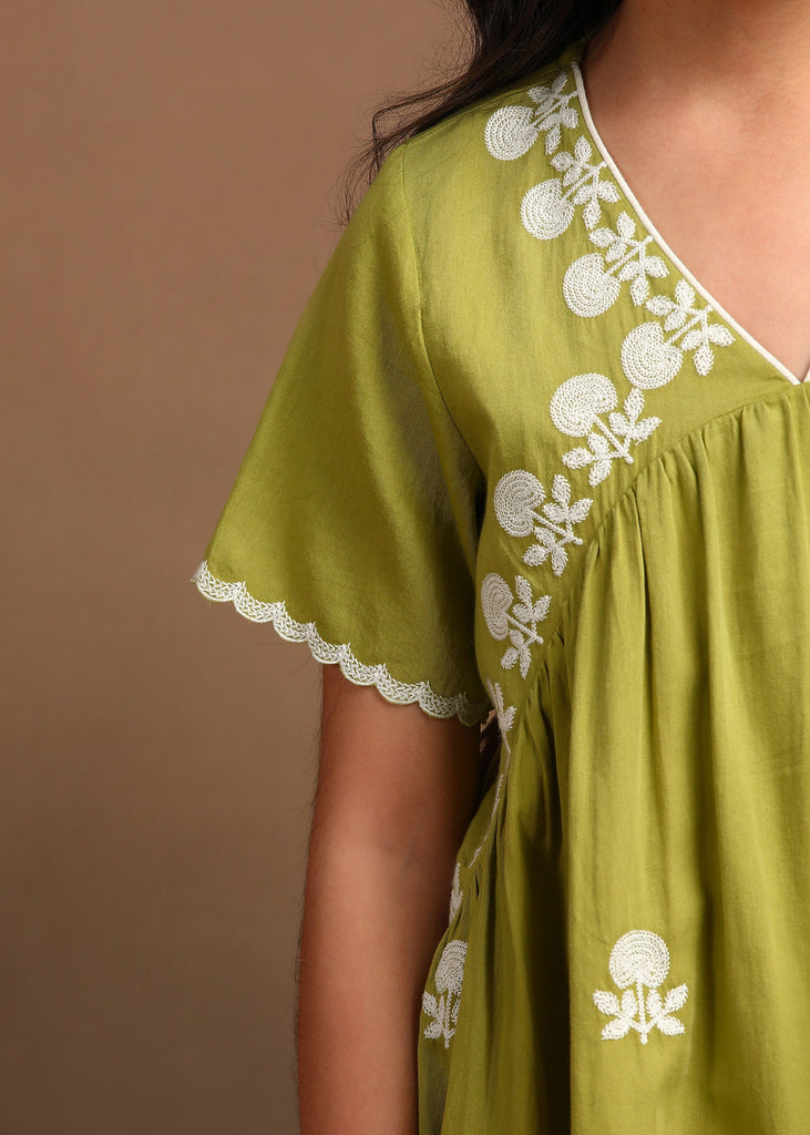Pansy Green Embroidered Kurta With Pant Ethnic Set Set The Tribe Kids